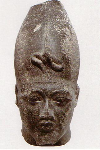 faraón Amenhotep III., manžel Teje, starý otec Tutanchamona